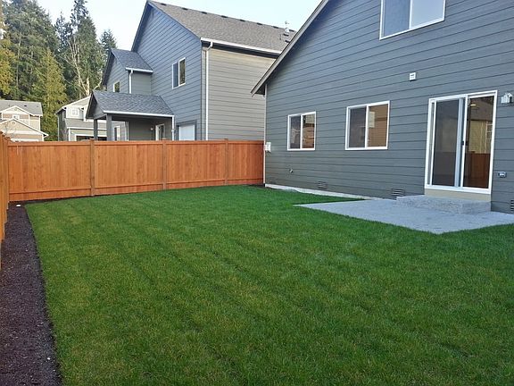 5th image of 7405 15th Pl SE