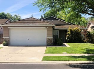1974 Golden Oak Way, Manteca, CA 95336
