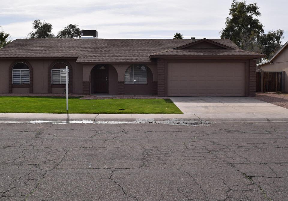 1st image of 5345 W Sunnyside Dr
