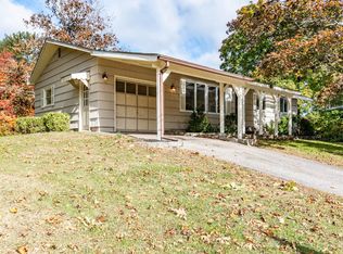 16 Birch Dr, Dover, NH 03820