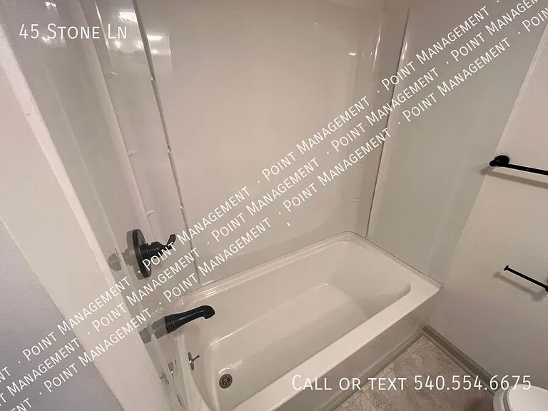 45 Stone Ln — Photo 8