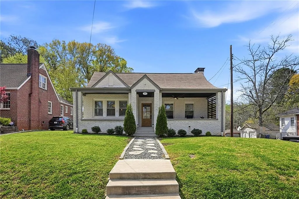 3 bed, 2.0 bath, 1658 sqft, $2,990 — Photo 1