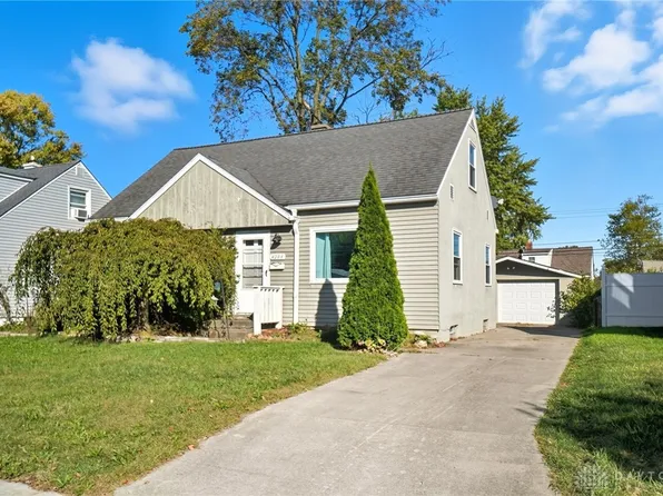 4284 Beechgrove Dr, Grove City, OH 43123