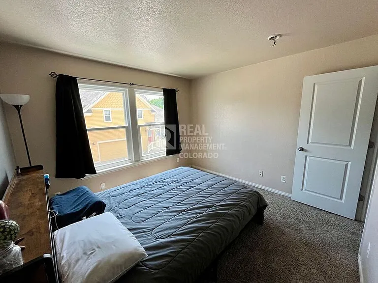9282 E 108th Ave — Photo 9