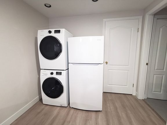 5th image of 3423 W 27th Ave