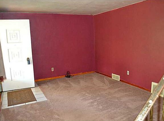 3rd image of 649 Sara Ln