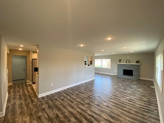 3rd image of 1330 W 57th Ave