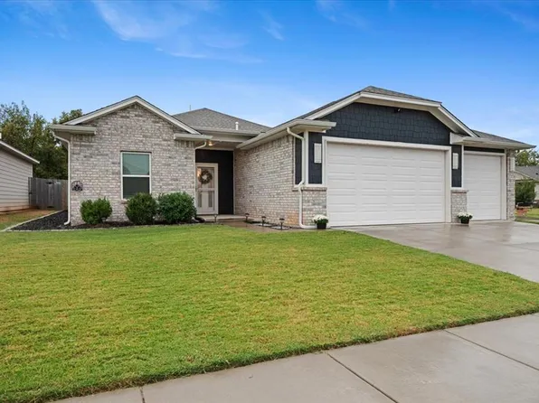 10724 NW 17th St, Yukon, OK 73099