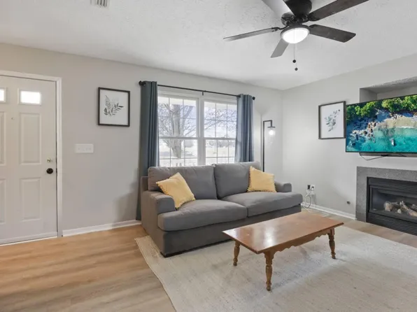 1374 Chickweed St, Blacklick, OH 43004