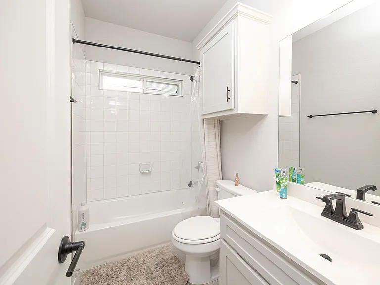 5928 Mustang Creek Ln — Photo 7