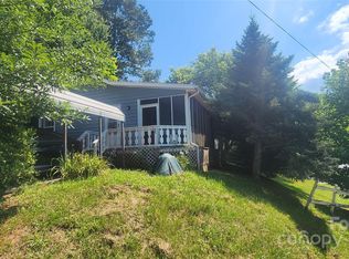 46 Retirement Ln, Sylva, NC 28779