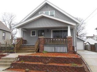 1230 S 17th St, Manitowoc, WI 54220