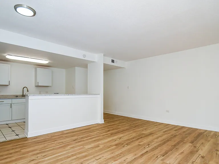 520 S 2nd St — Photo 35
