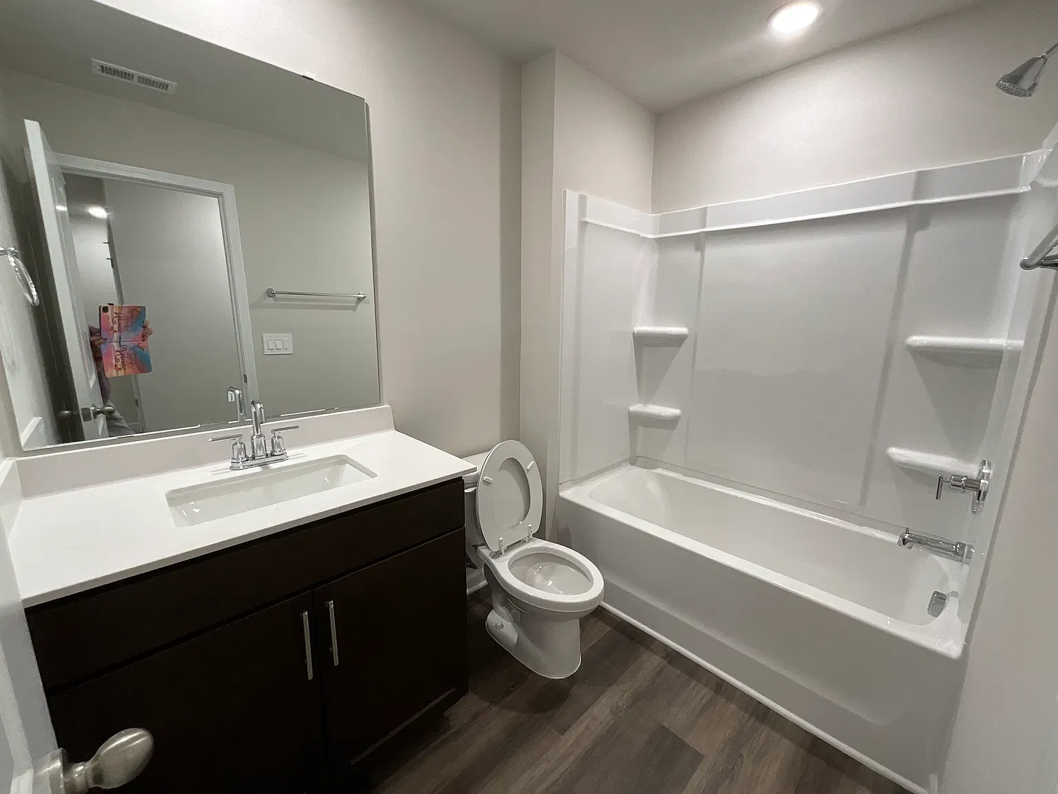 3 bed, 1400 sqft, $1,850 — Photo 2
