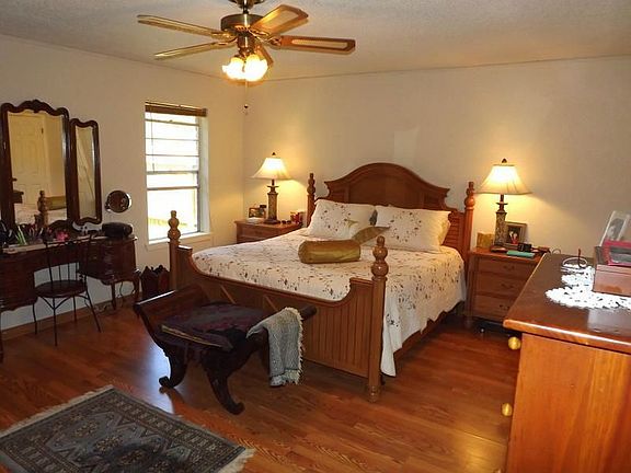 5th image of 3214 Catcay Dr