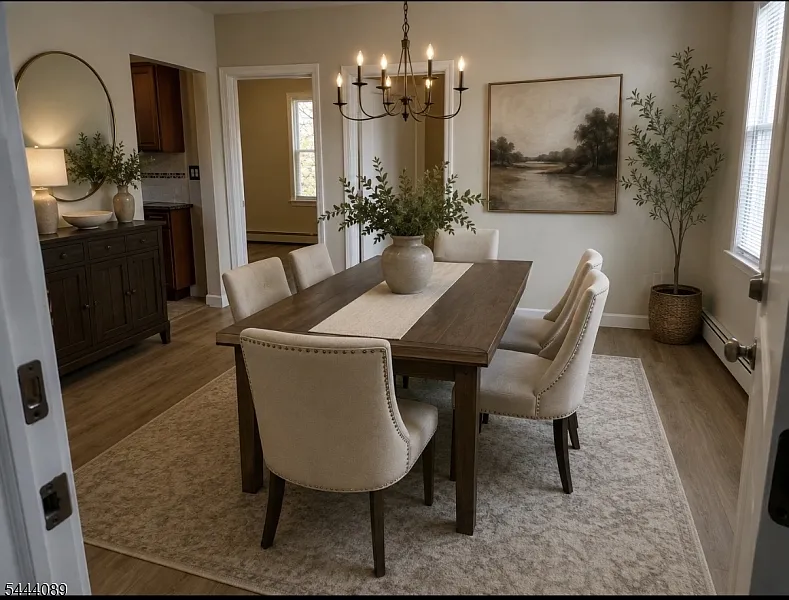 2 bed, 1.0 bath, $1,900 — Photo 2
