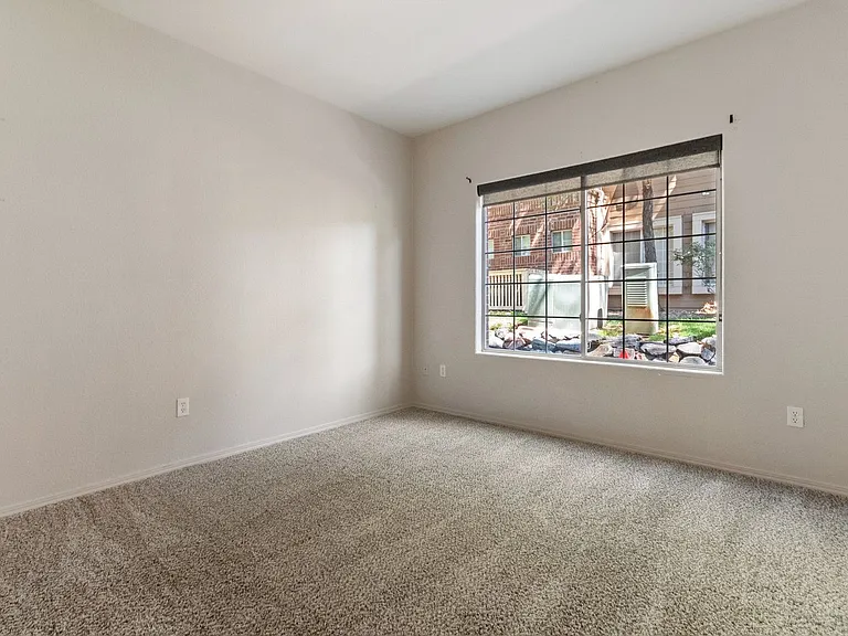 1671 W Canal Cir #212 — Photo 16