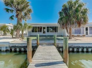22 Seaside Ct, Holmes Beach, FL 34217