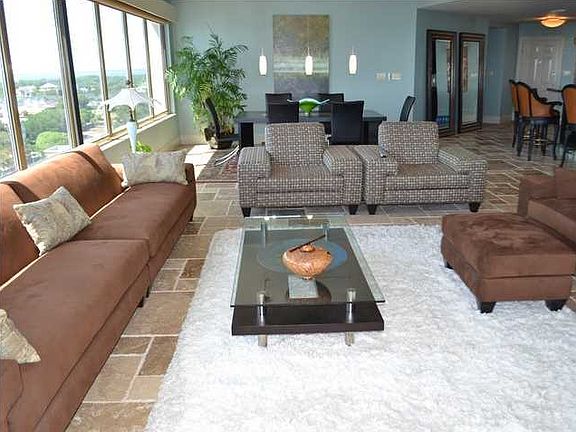 3rd image of 320 Harbor Blvd Unit 1004