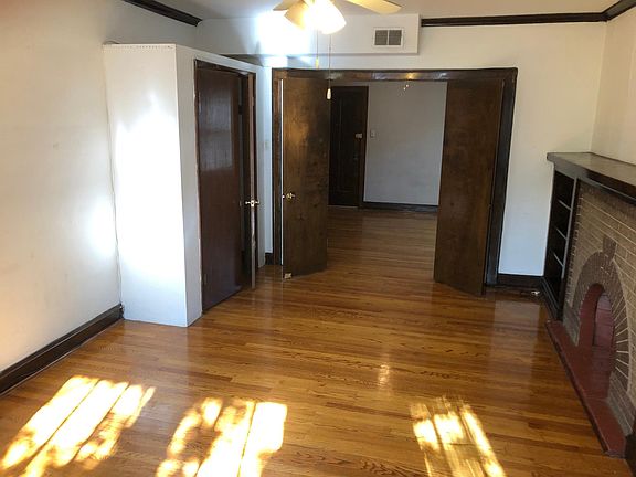 4th image of 4347 N Keeler Ave APT 2W