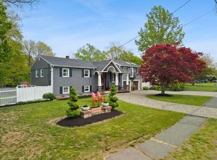 341 High St, Whitman, MA 02382