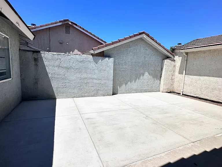 1725 Boothe Rd — Photo 11