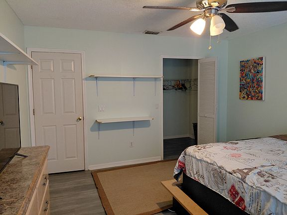 3rd image of 1217 Needlewood Loop
