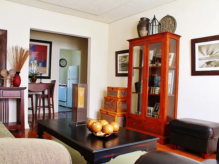 1 Oaks Ln #1 — Photo 12