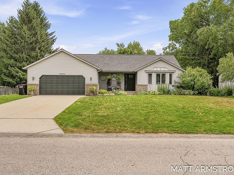 1st image of 7070 Rolling Hills Dr