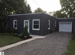 204 E State St, East Tawas, MI 48730