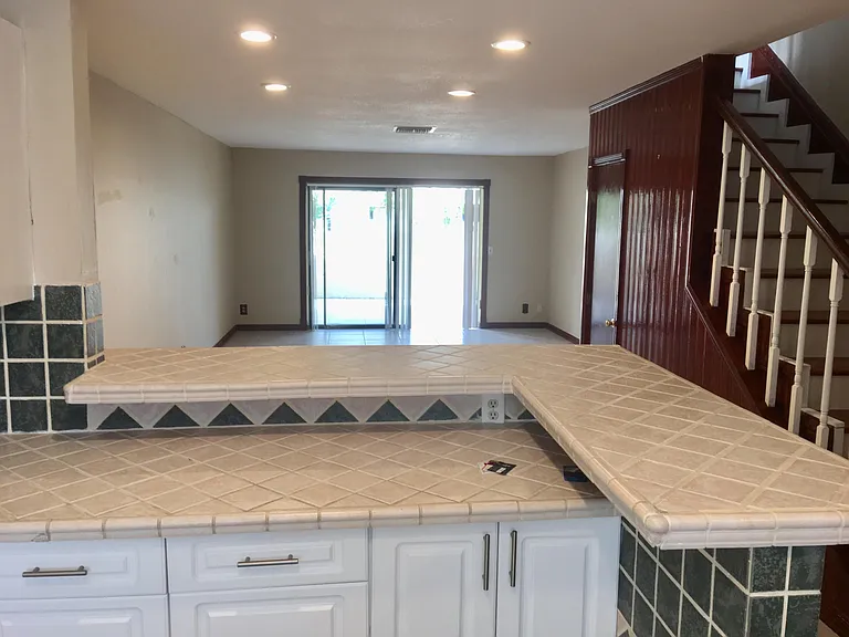 139 Sparrow Dr #1A — Photo 6