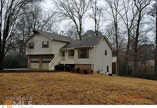1st image of 3823 Fisher Dr SW