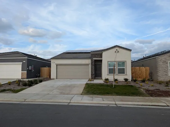 1045 Deerhorn Dr W, Madera, CA 93636