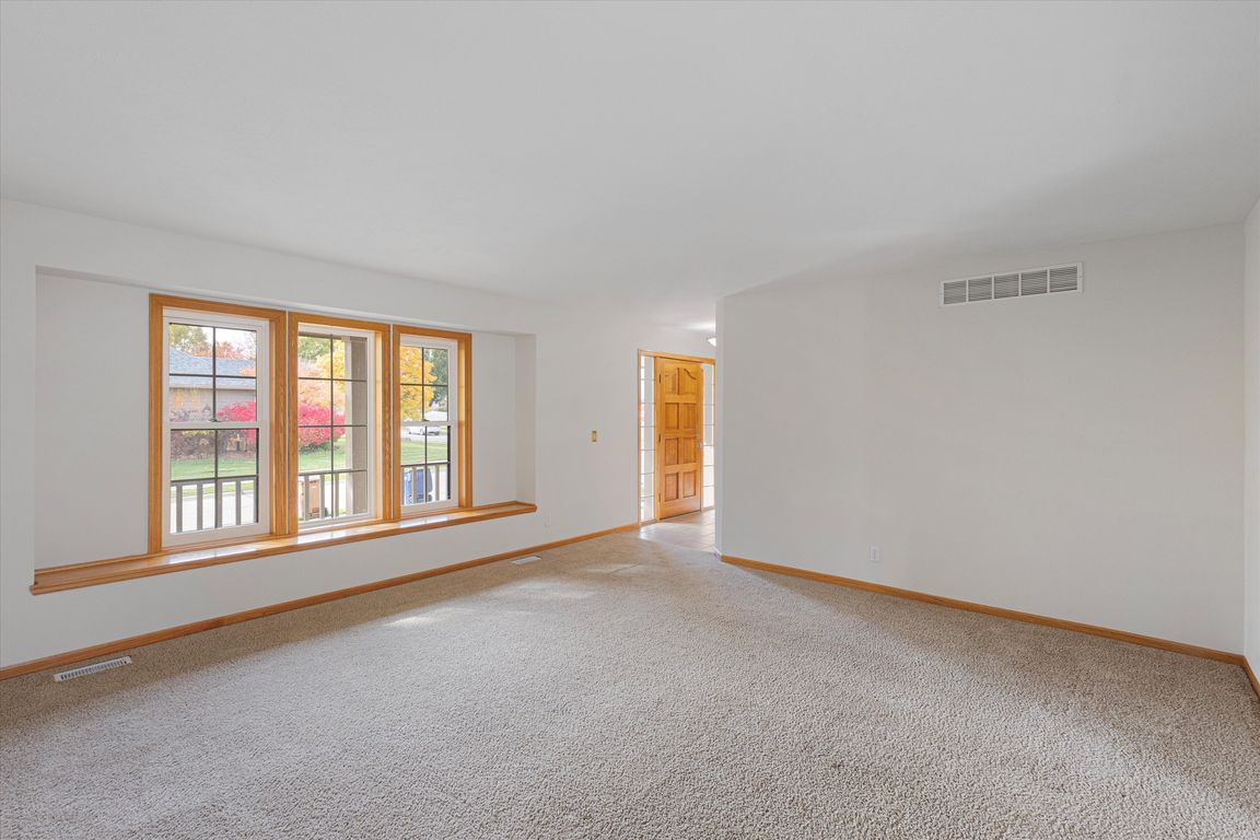 next background image