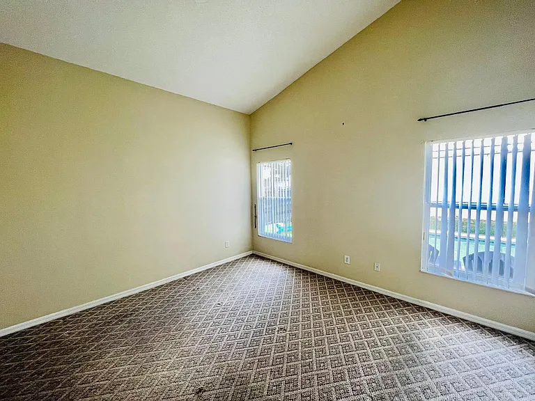 2565 Bear Creek Ct — Photo 8