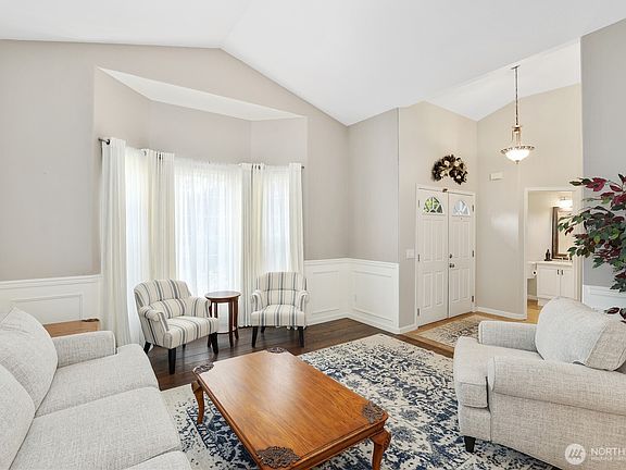 3rd image of 23813 109th Street Ct E