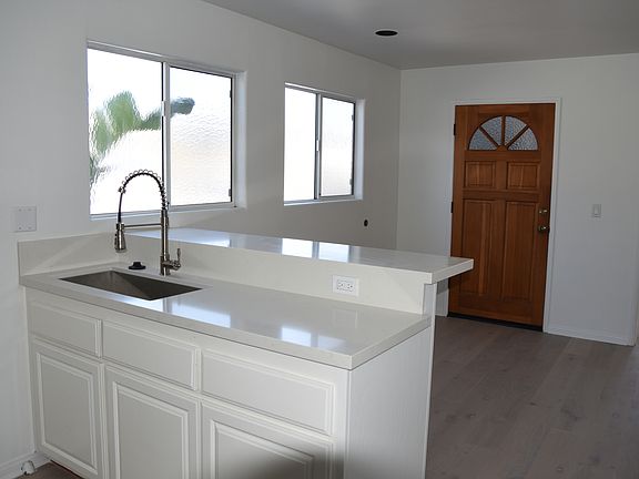 2nd image of 50 Dudley Ave APT 1A