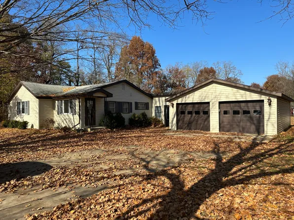 21268 S River Rd, Centreville, MI 49032