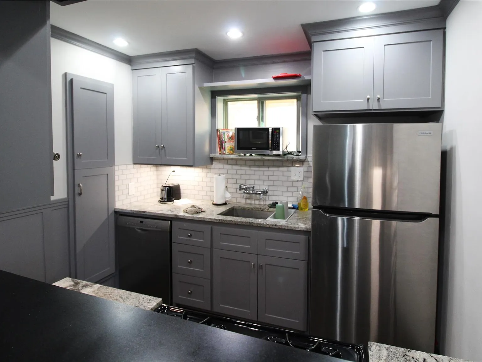 2 bed, 1.0 bath, 800 sqft, $1,495 — Photo 3