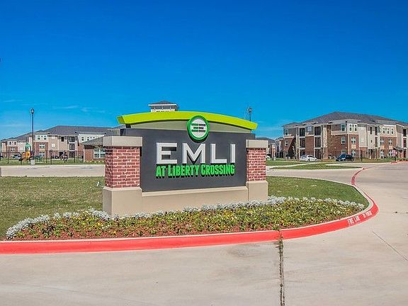 2nd image of 5900 S Interstate Highway 45 APT 5101
