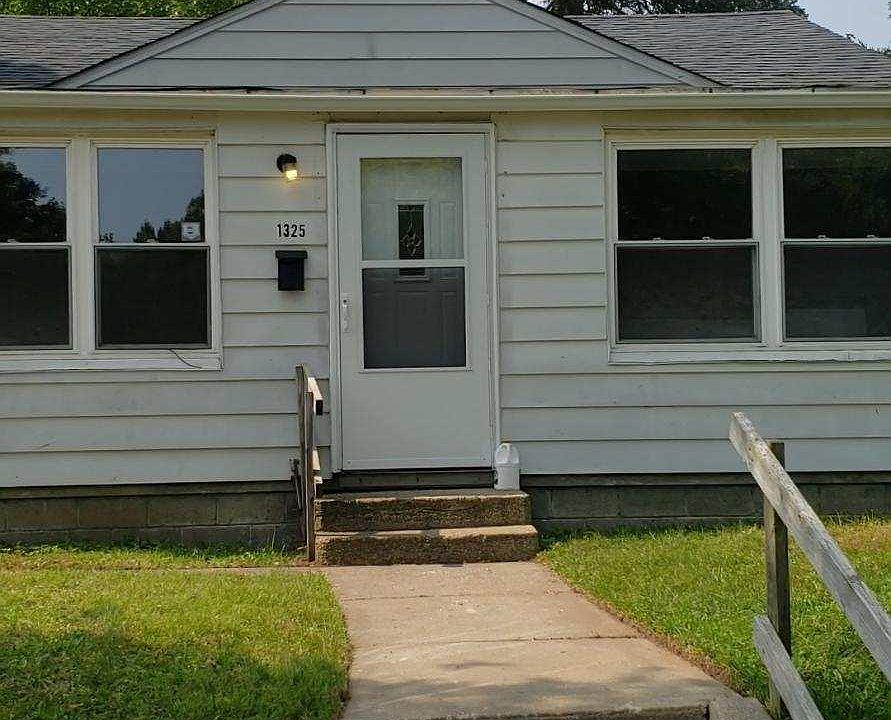 1st image of 1325 N Elmer St