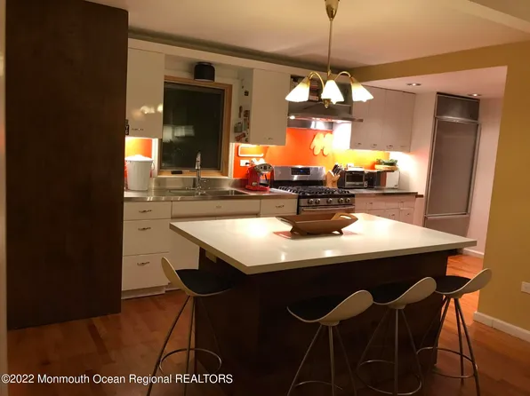 1715 J St, Wall Township, NJ 07719