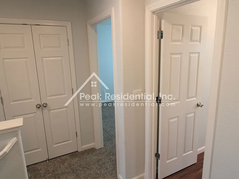 8112 Creeping Willow Ln — Photo 12