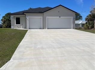 5002 Gramercy Rd, Labelle, FL 33935