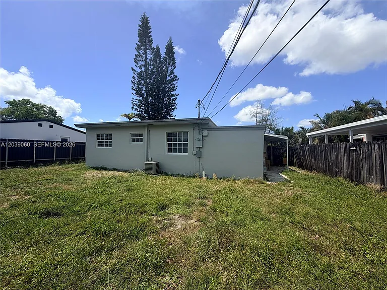 6321 SW 20th Ct — Photo 14