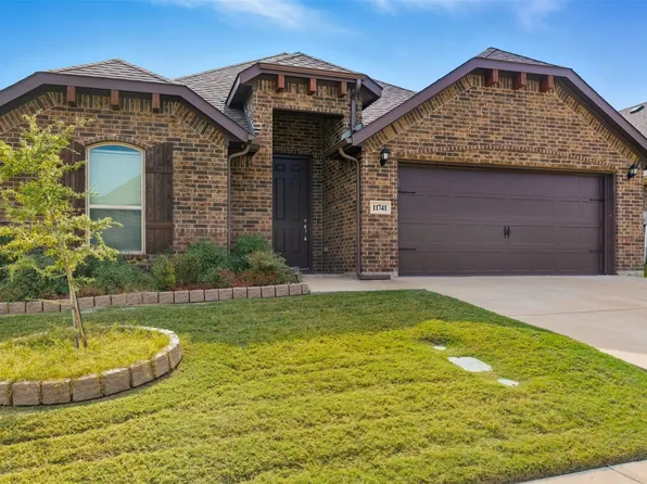 11741 Pistachio Trl, Fort Worth, TX 76108