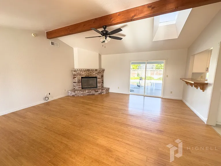 3222 Calistoga Dr — Photo 3