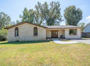 480 Barker Dr, Savannah, TN 38372