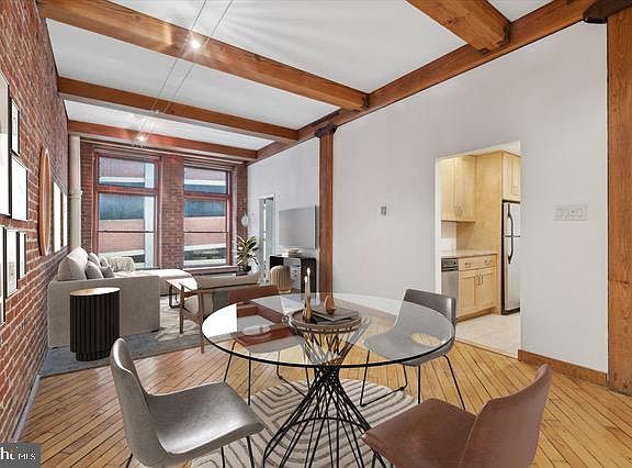 3rd image of 122 Chestnut St #24-502