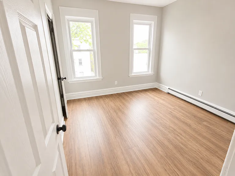 152 Chadwick Ave #2 — Photo 6